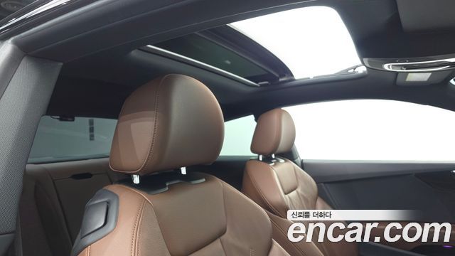 Audi A5 2019 — photo 16