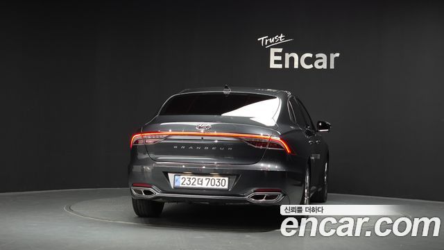 Hyundai Grandeur 2022 — photo 4