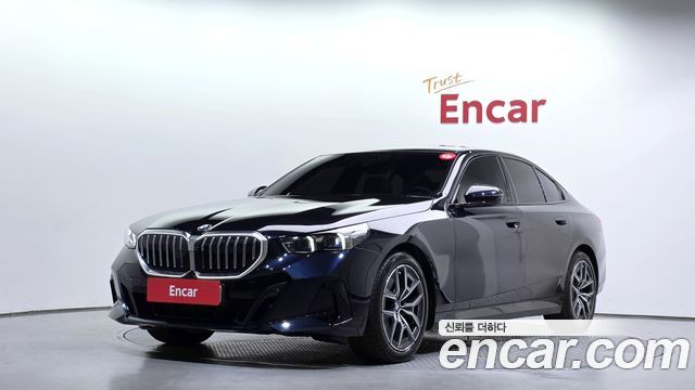 BMW 5-Series 2026 — photo 1