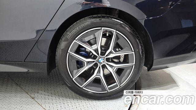 BMW 5-Series 2026 — photo 7