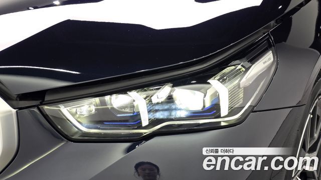 BMW 5-Series 2026 — photo 8