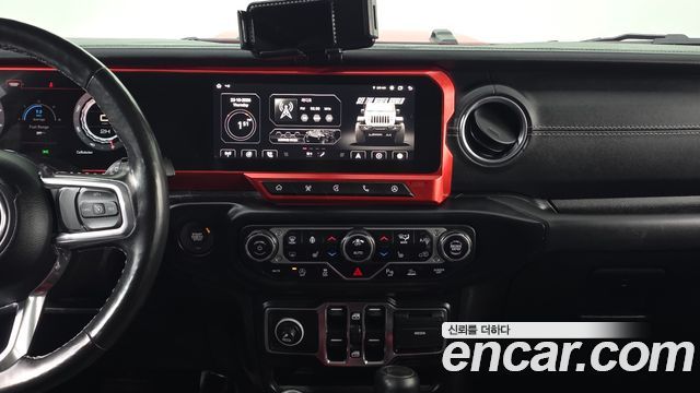 Jeep Wrangler 2021 — photo 20