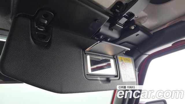 Jeep Wrangler 2021 — photo 30