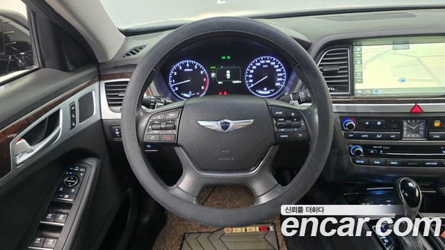 Hyundai Genesis 2016 — photo 13