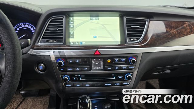Hyundai Genesis 2016 — photo 14
