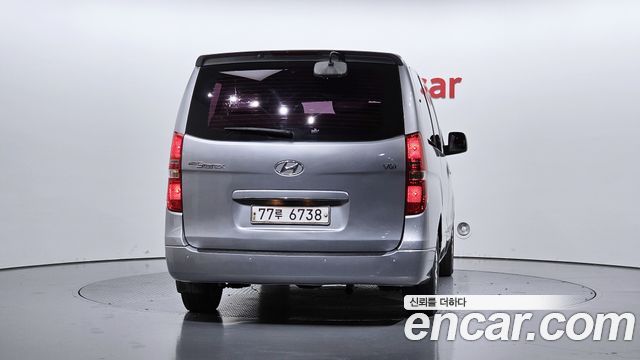 Hyundai Starex 2015 — photo 4