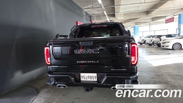 GMC Sierra 2025 — photo 4
