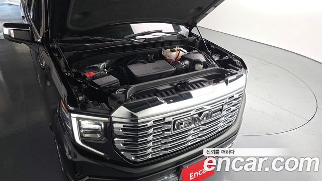 GMC Sierra 2025 — photo 6