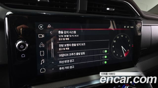 GMC Sierra 2025 — photo 16
