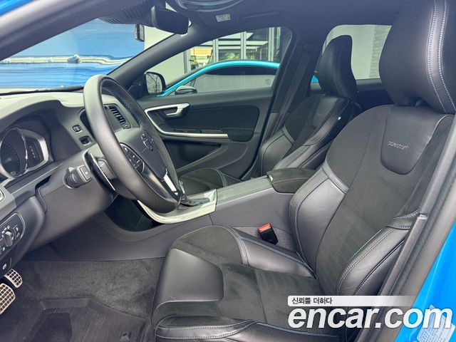 Volvo V60 2018 — photo 7