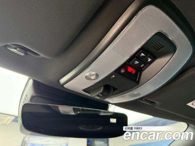 Volvo V60 2018 — photo 17