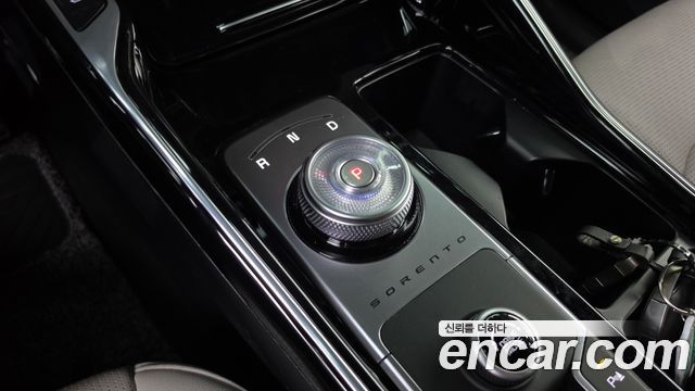 Kia Sorento 2024 — photo 12