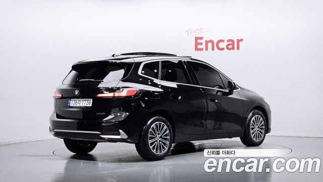 BMW 2-Series 2023 — photo 2