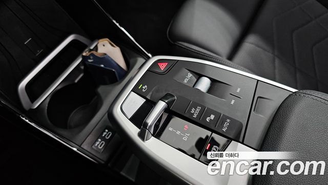 BMW 2-Series 2023 — photo 12
