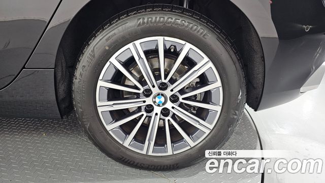 BMW 2-Series 2023 — photo 7