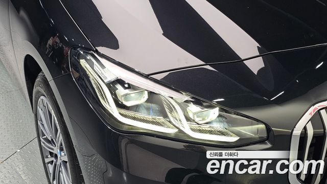 BMW 2-Series 2023 — photo 8