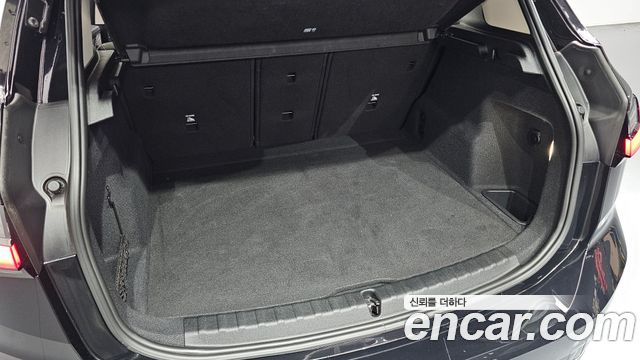 BMW 2-Series 2023 — photo 31