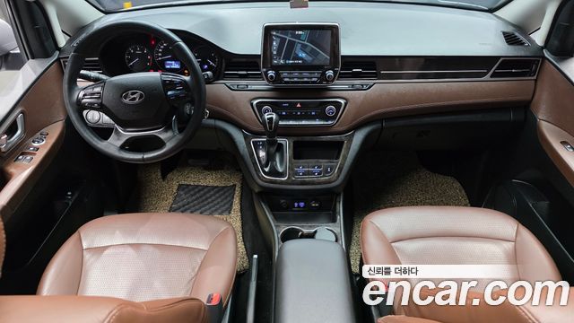 Hyundai Starex 2020 — photo 10