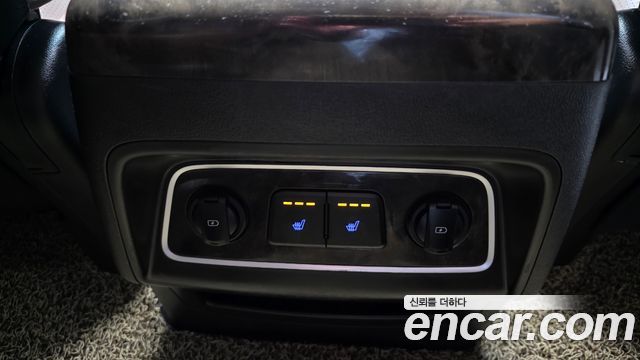 Hyundai Starex 2020 — photo 24