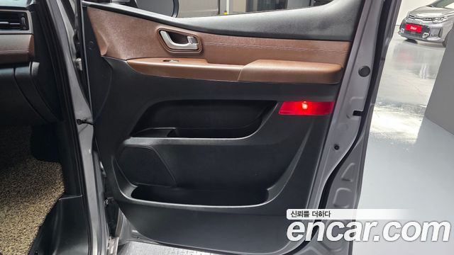 Hyundai Starex 2020 — photo 15