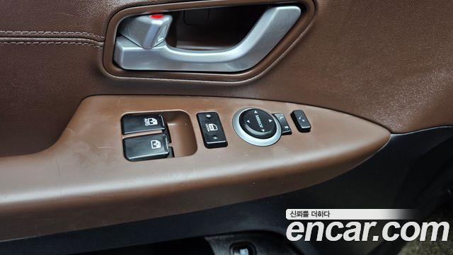 Hyundai Starex 2020 — photo 29