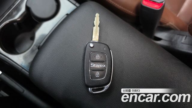 Hyundai Starex 2020 — photo 30