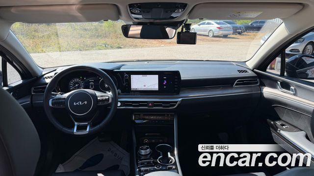 Kia K5 2023 — photo 7