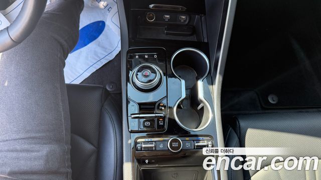 Kia K5 2023 — photo 9