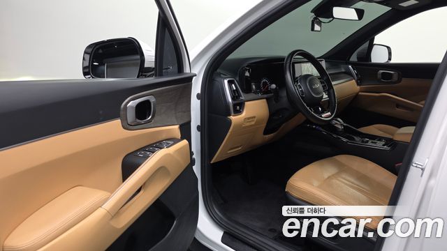 Kia Sorento 2023 — photo 13