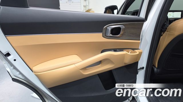 Kia Sorento 2023 — photo 15