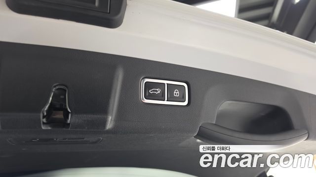 Kia Sorento 2023 — photo 32