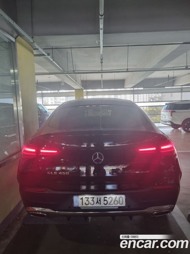 Mercedes-Benz GLE-Class 2025 — photo 8