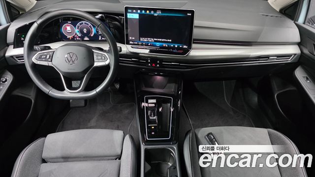 Volkswagen Golf 2026 — photo 10