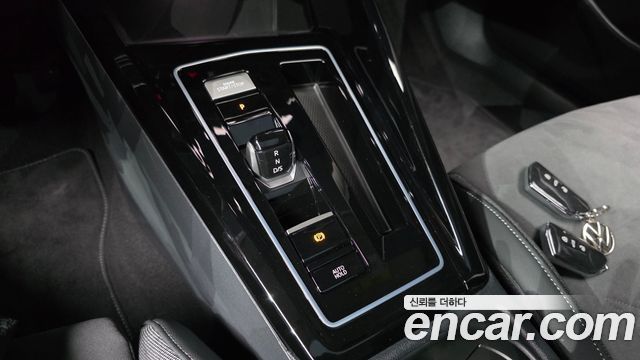 Volkswagen Golf 2026 — photo 12