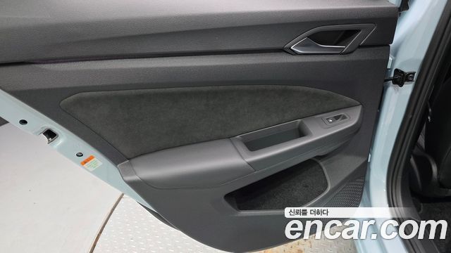 Volkswagen Golf 2026 — photo 15
