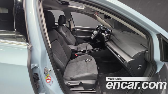 Volkswagen Golf 2026 — photo 16