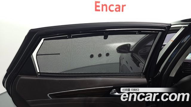 Kia K7 2018 — photo 18