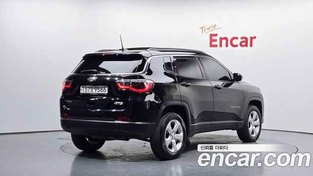 Jeep Compass 2019 — photo 2