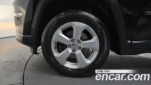 Jeep Compass 2019 — photo 5