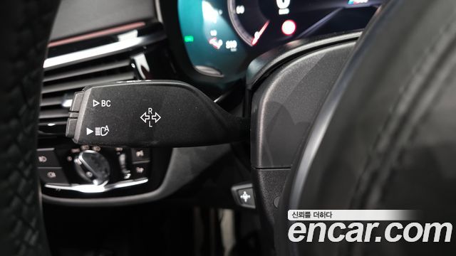 BMW 5-Series 2019 — photo 34