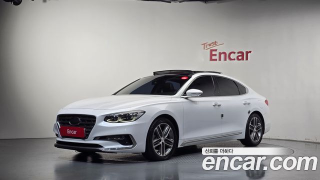 Hyundai Grandeur 2018 — photo 1
