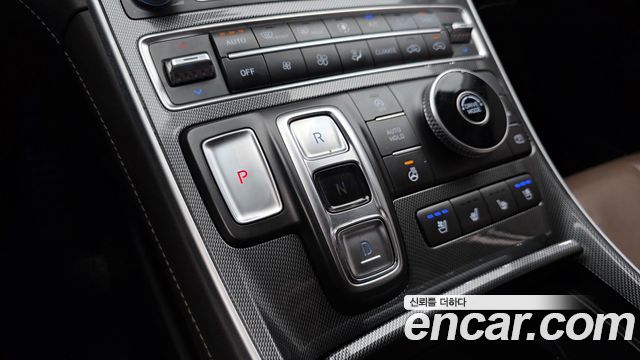 Hyundai Santafe 2021 — photo 12