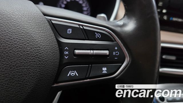 Hyundai Santafe 2021 — photo 23