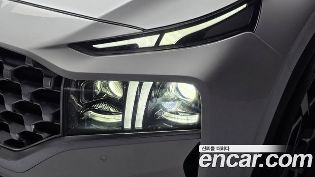 Hyundai Santafe 2021 — photo 8