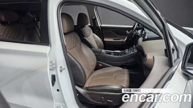 Hyundai Santafe 2021 — photo 16