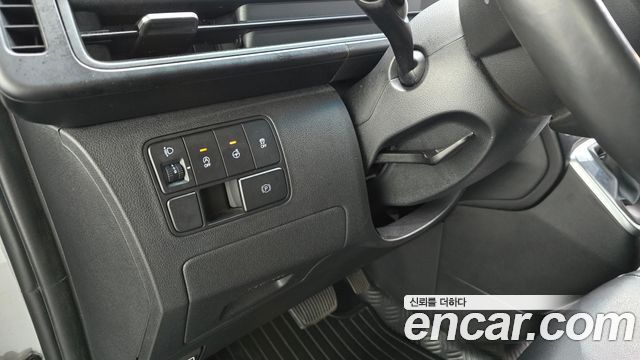 Hyundai Staria 2023 — photo 25
