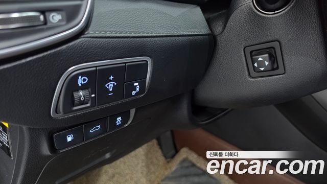 Hyundai Grandeur 2018 — photo 17
