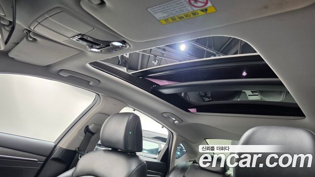 Hyundai Grandeur 2018 — photo 18
