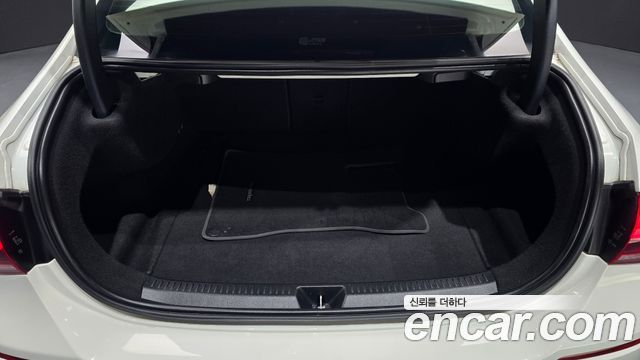 Mercedes-Benz A-Class 2020 — photo 17