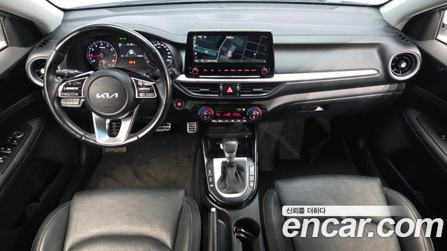 Kia K3 2024 — photo 10